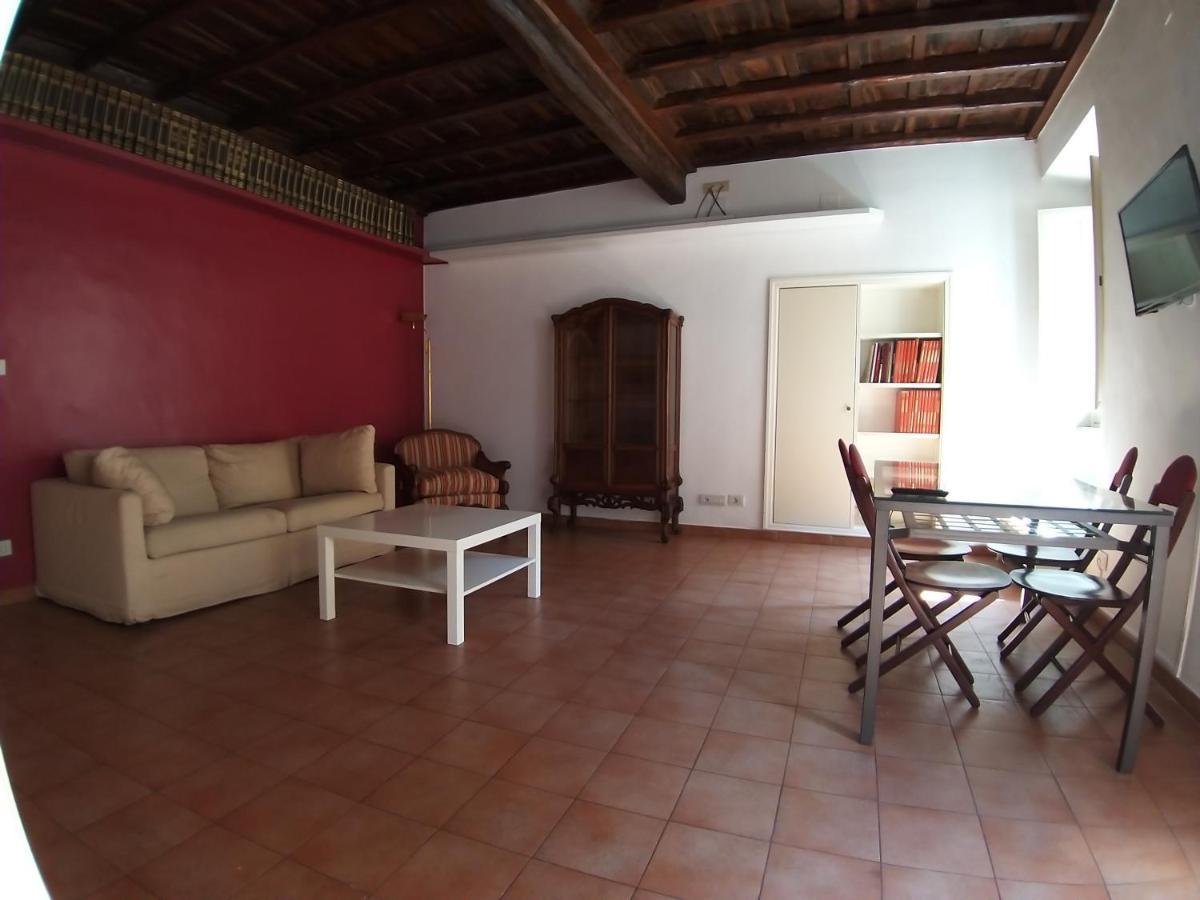 Easy Holidays - Laterano Apartment โรม ภายนอก รูปภาพ