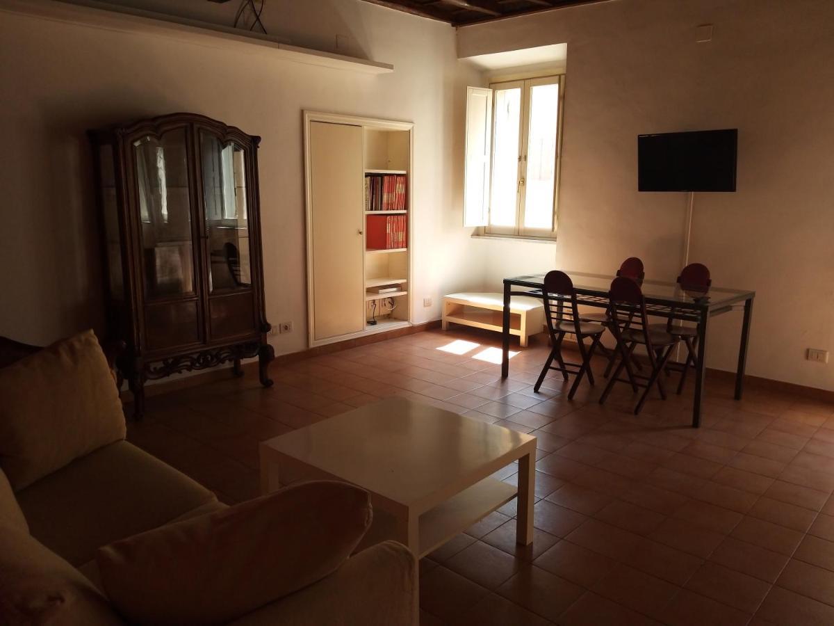 Easy Holidays - Laterano Apartment โรม ภายนอก รูปภาพ