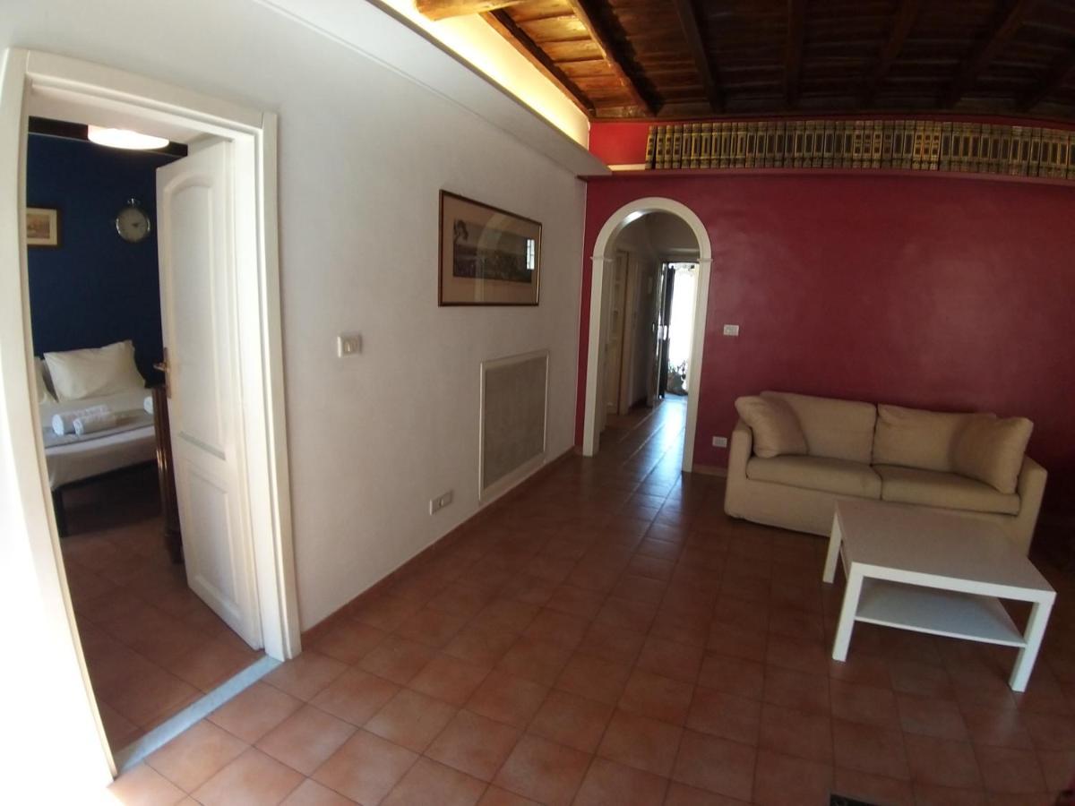 Easy Holidays - Laterano Apartment โรม ภายนอก รูปภาพ